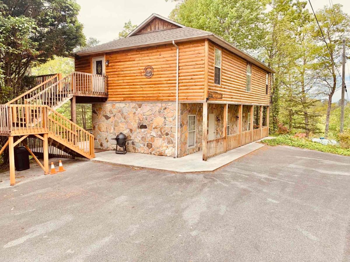 Lazy Bear Cabin Sevierville Eksteriør billede