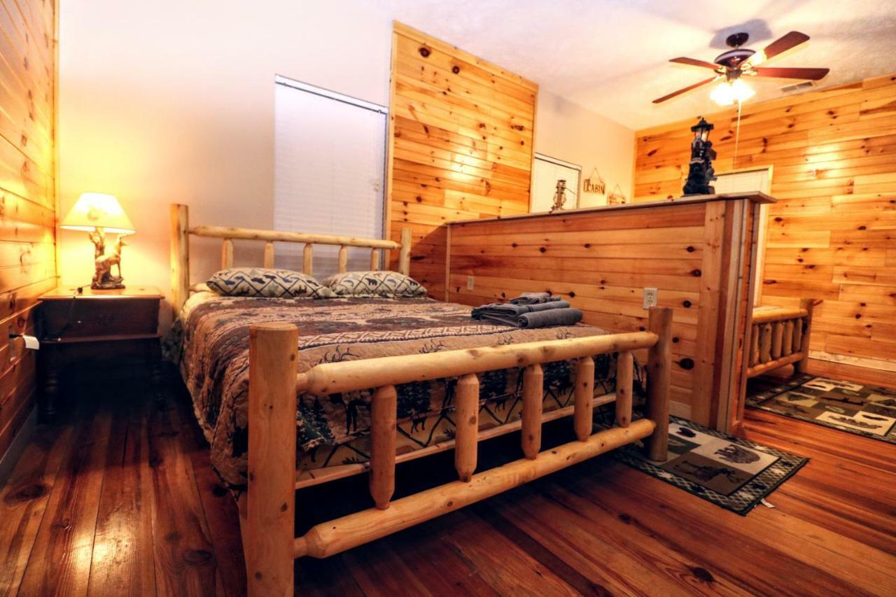 Lazy Bear Cabin Sevierville Eksteriør billede